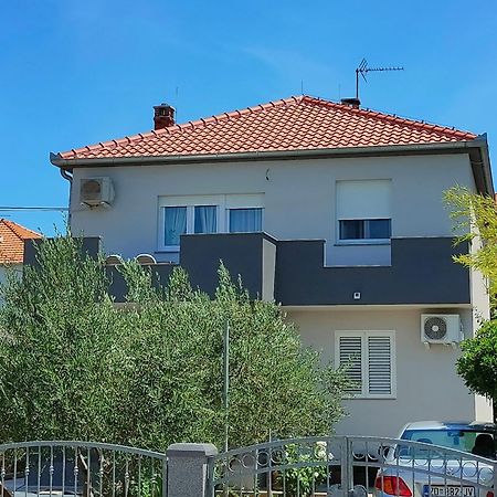 The Nice Dreams Studio Apartment Ζαντάρ Εξωτερικό φωτογραφία